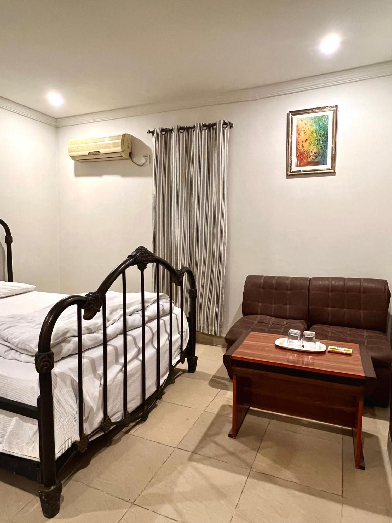 Babar House Hotel Fajszalábád Kültér fotó